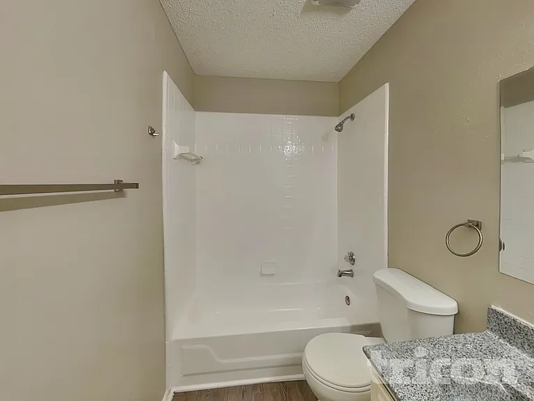 1226 Paul Dr — Photo 10