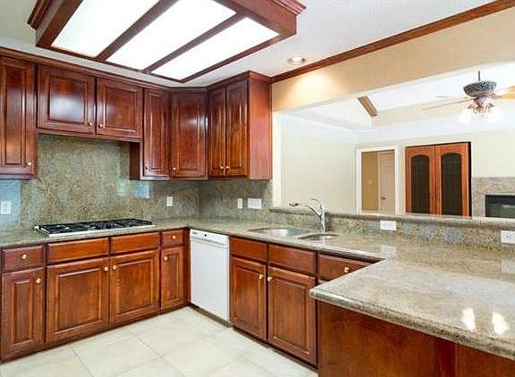 2nd image of 7417 Lochwood Ct