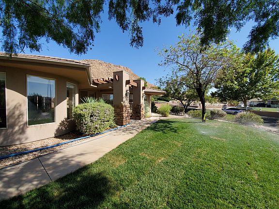 3rd image of 745 S Pocahontas Dr