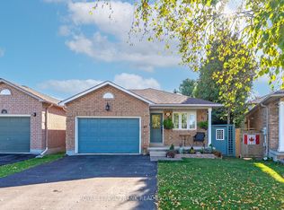 49 Mallory St, Clarington, ON L1E 3A8