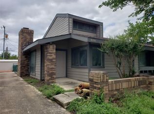 606 Hunters Glen St, Lewisville, TX 75067