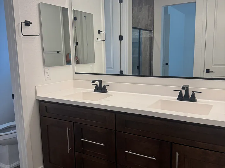 2521 S 180th Dr — Photo 19