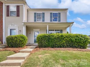 3106 Mannington Dr, Charlotte, NC 28270