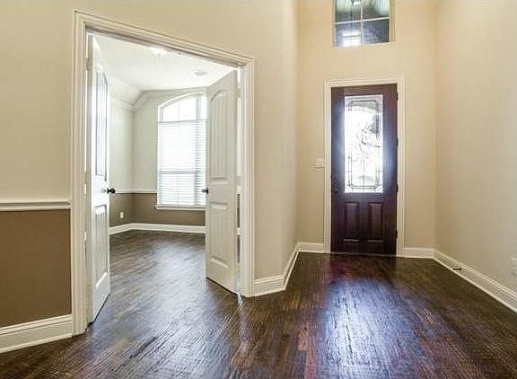 5th image of 1104 Brooke Ct