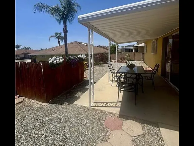 1121 W Mayberry Ave — Photo 14