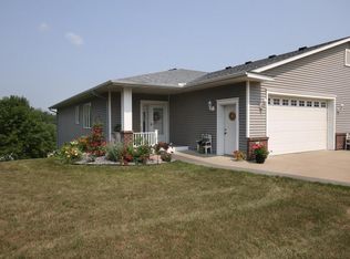 408 4th Ave SE, Lonsdale, MN 55046