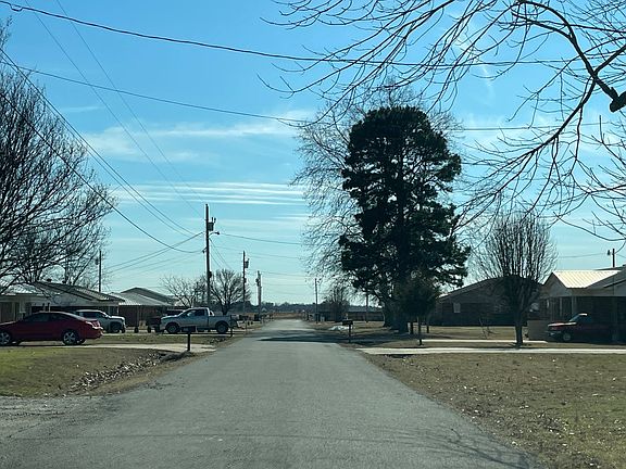 5th image of 27 Lawrence Rd