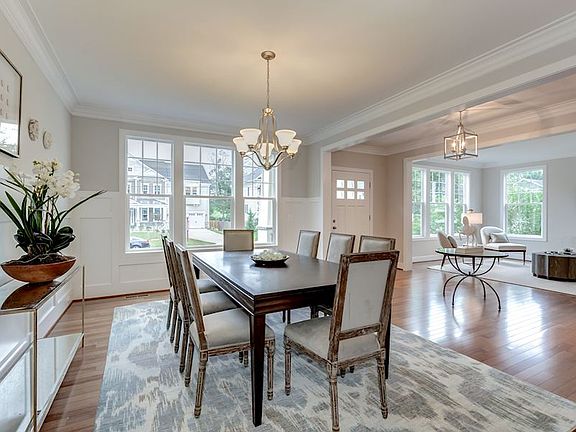 Dining Room with Trim Work