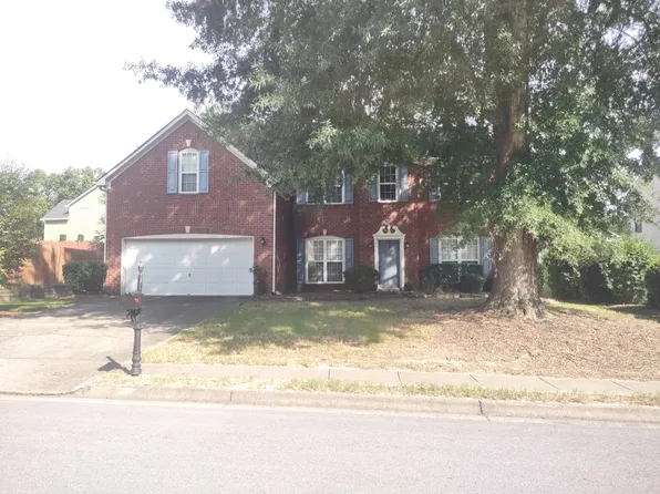 848 Cork Oak Ln, Lawrenceville, GA 30045