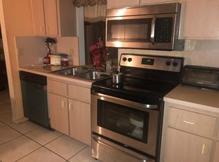 557 SW Cherryhill Rd, Port Saint Lucie, FL 34953