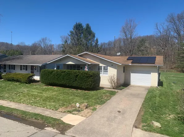 850 3rd St, Logan, OH 43138