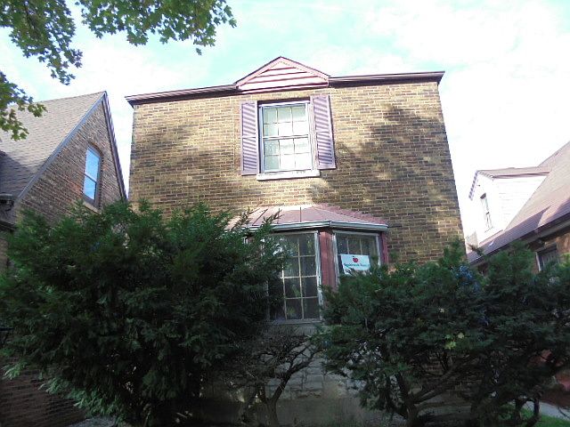 1st image of 10536 S Eberhart Ave