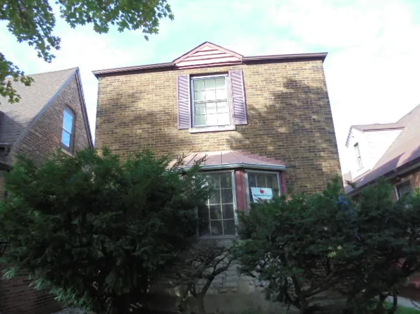 10536 S Eberhart Ave, Chicago, IL 60628