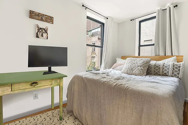 Rented by The Agency | media 14