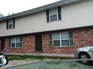 800 E Jefferson St, Linn, MO 65051