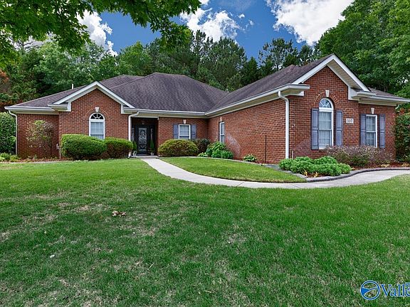 2nd image of 107 Pearle Cove Dr