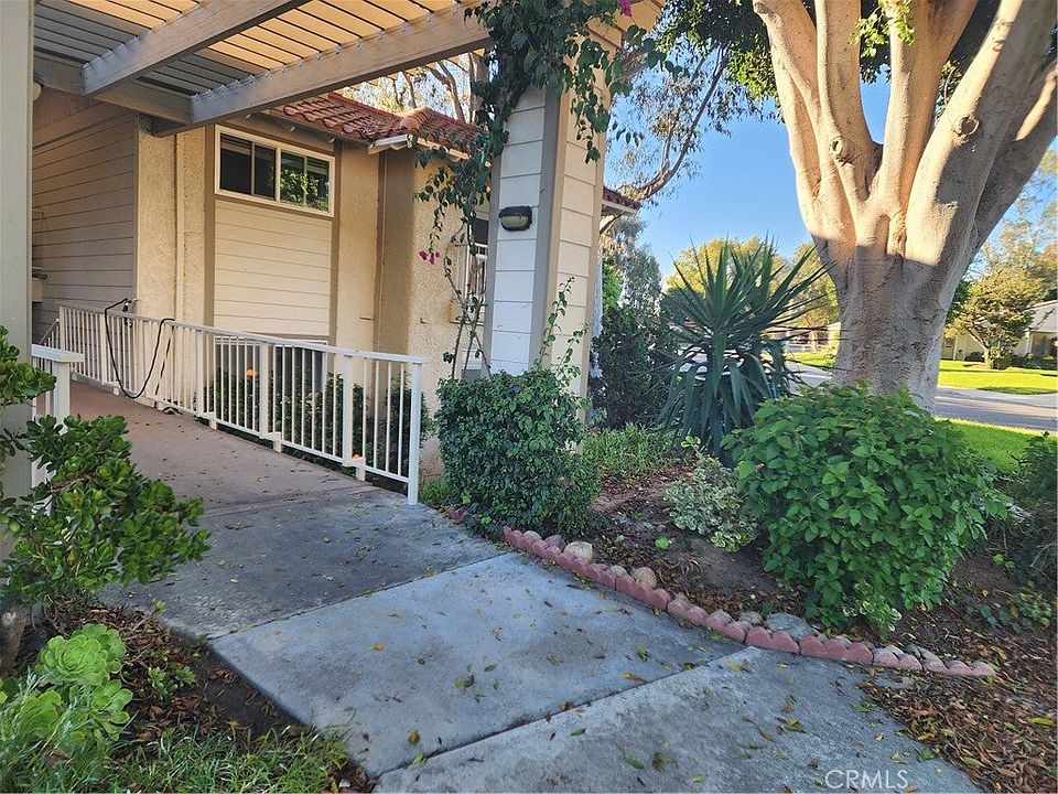 1st image of 3273 San Amadeo