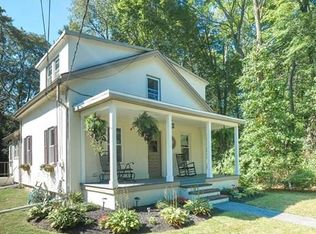 36 School St, Wayland, MA 01778