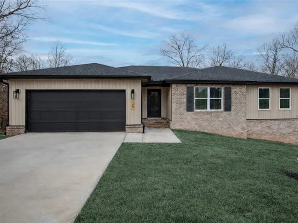 25 Kirkliston Ln, Bella Vista, AR 72715