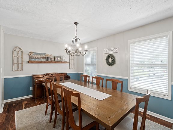 5th image of 3350 Lahna Ct