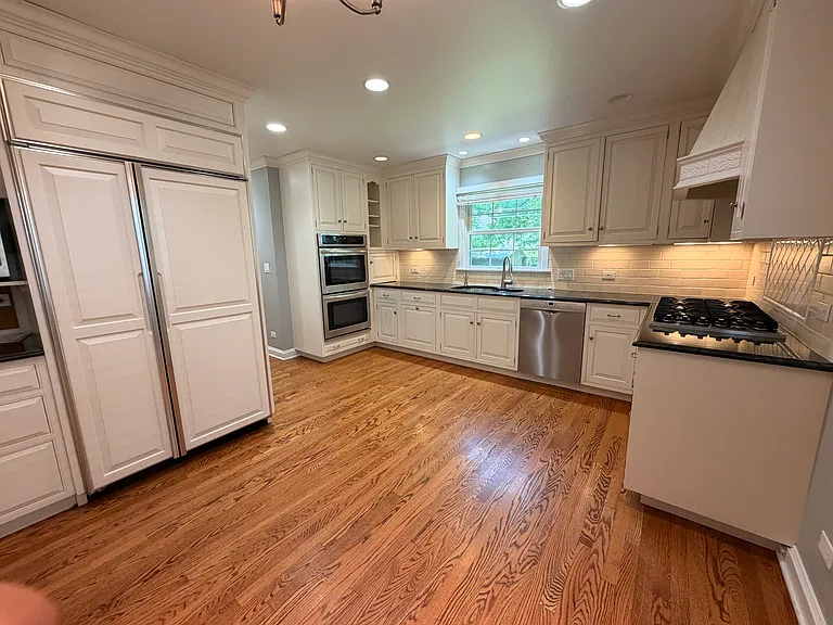 2126 Elmwood Ave — Photo 5