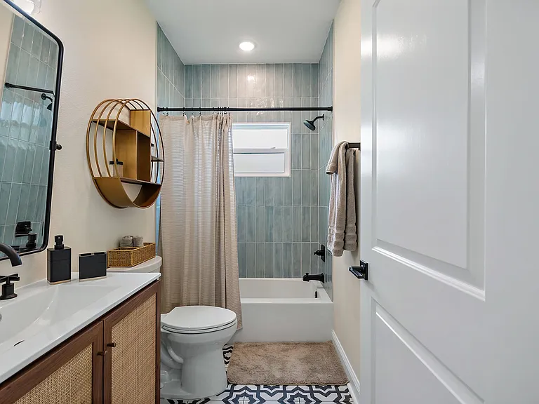 2922 4th Ave S #1/2 — Photo 14