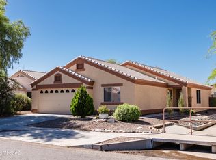 2211 W Silver River Way, Tucson, AZ 85745
