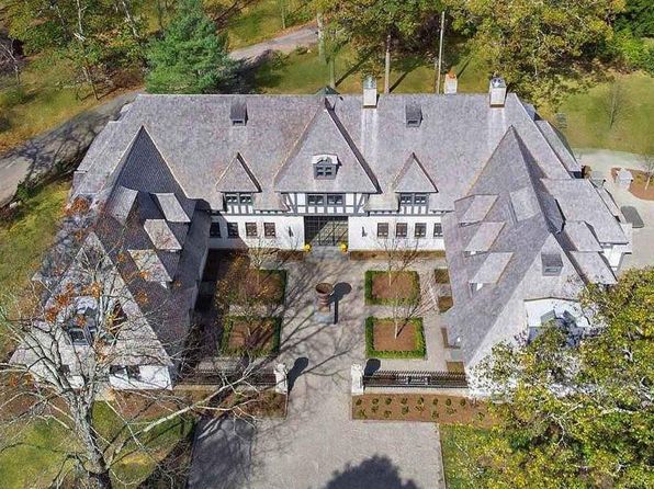 76 Summit Road, Tuxedo Park, NY 10987