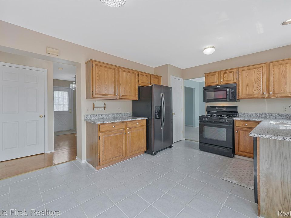 44685 Fair Oaks Dr, photo 4