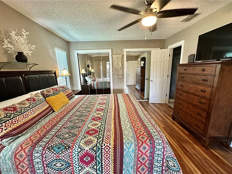 15427 Crystal Lake Dr — Photo 26
