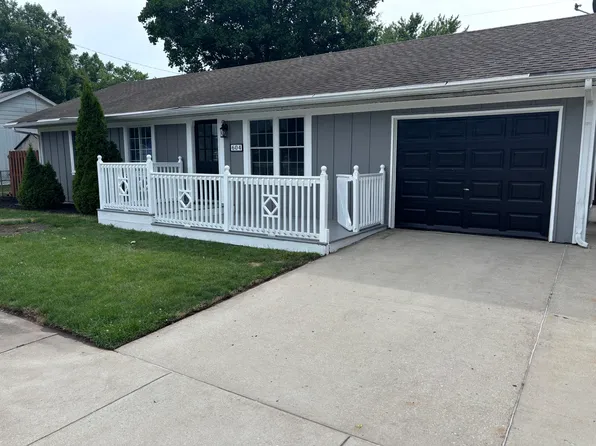 604 Fernway Rd, Kingsford Heights, IN 46346