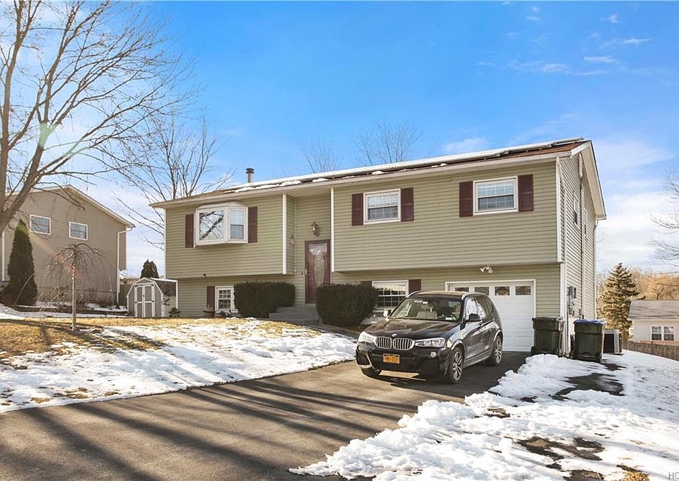 1st image of 4 Twin Wells Ct
