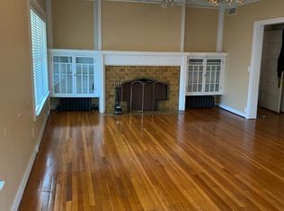717 W 36th St #1W, Kansas City, MO 64111