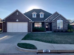 2318 S Bridlewood Dr, Stillwater, OK 74074