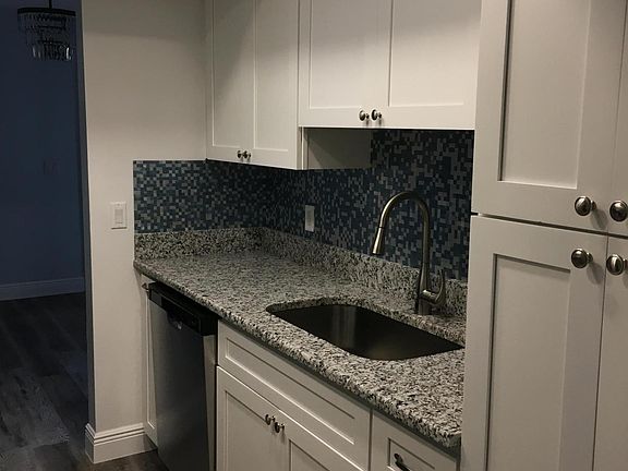 3rd image of 43 Bogart Pl #34