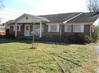 519 Cedar Ln, Sparta, TN 38583