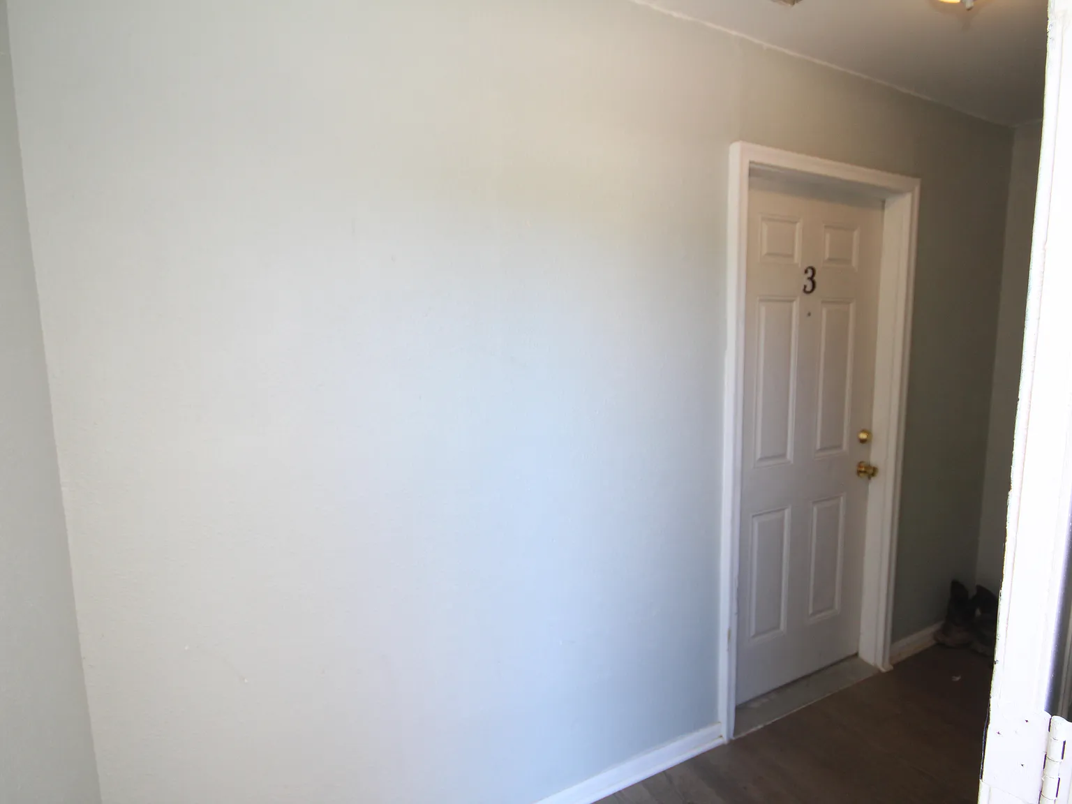 2 bed, 500 sqft, $890 — Photo 3