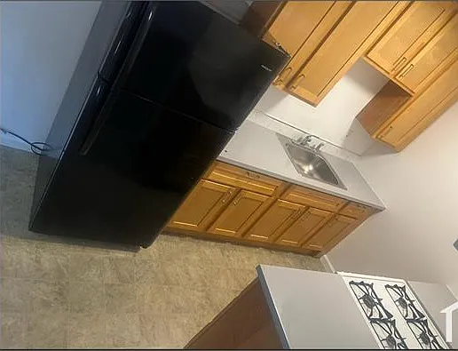 1 bed, 610 sqft, $2,200 — Photo 4