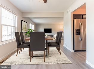 106 County Line Rd, Philadelphia, PA 19116