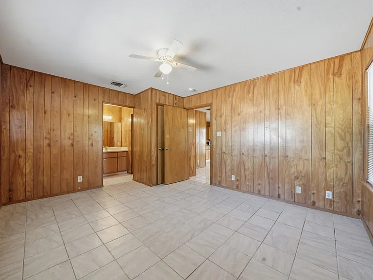 1407 Ford St #8 — Photo 12