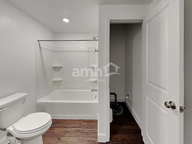 14922 W 82nd Pl — Photo 20