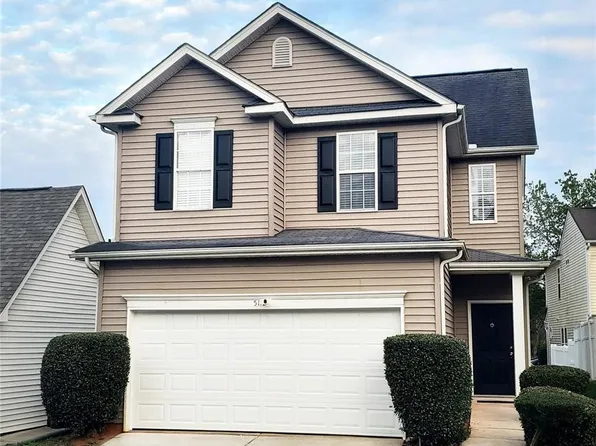 5112 Snowdrop Dr, Charlotte, NC 28215