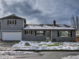 1813 NW 105th St, Vancouver, WA 98685