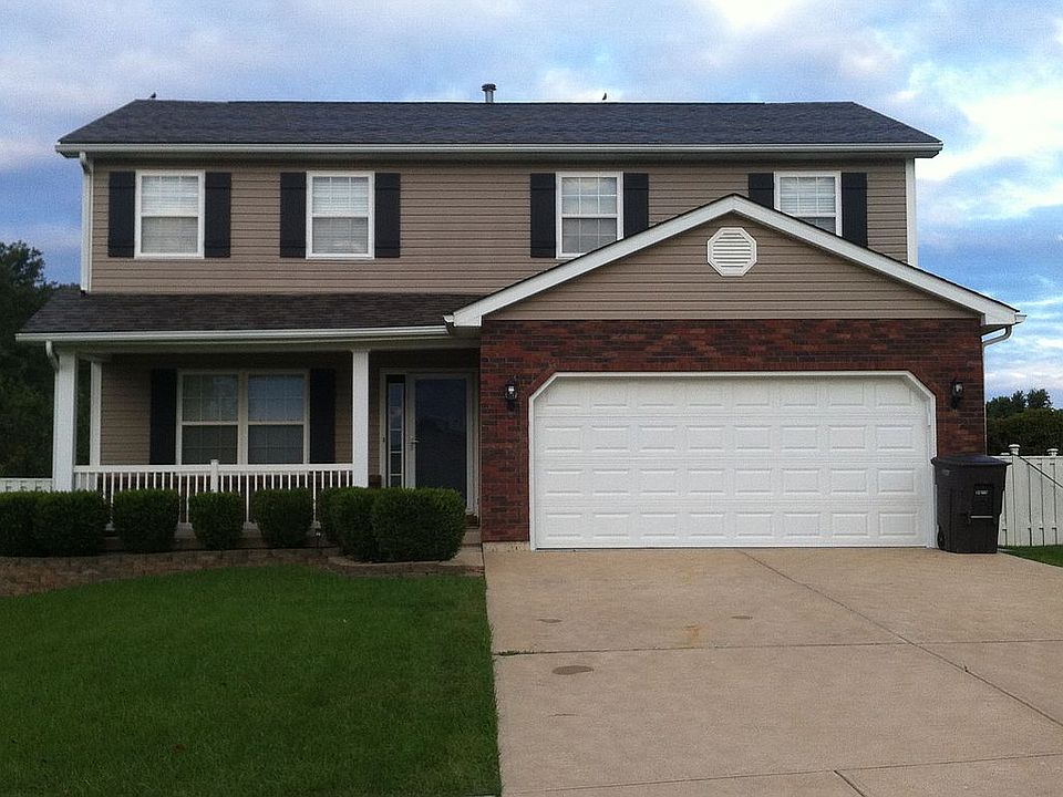 1st image of 211 Carrington Blvd