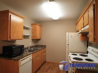 11673 Eldorado St NW, Coon rapids, MN 55433