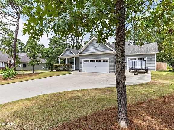 2nd image of 433 Crestview Drive