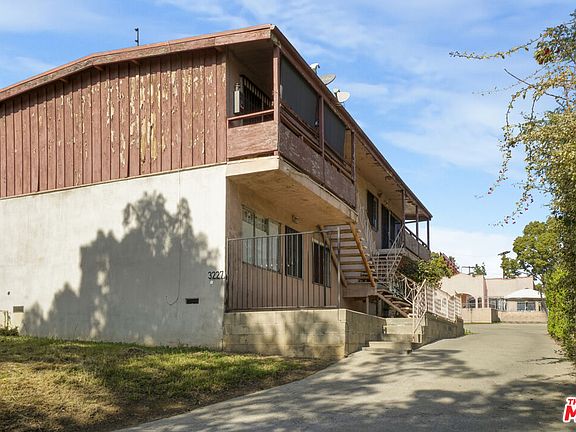 5th image of 3227 Sherwood Ave