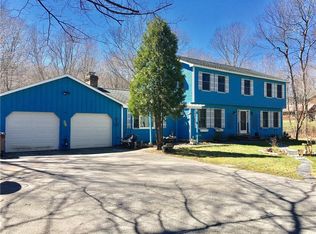 24 Cardinal Rd, East Lyme, CT 06333