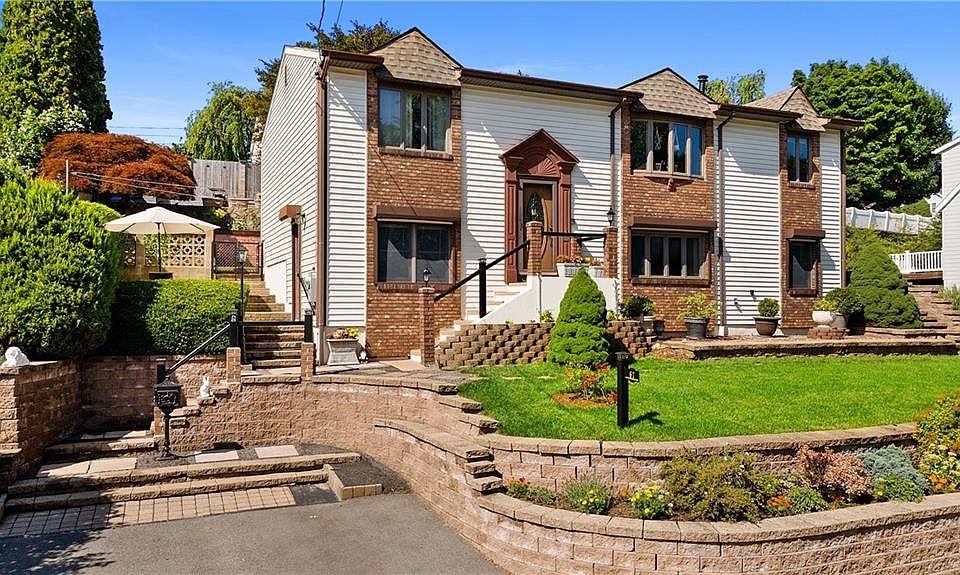 1st image of 67 Curry Rd
