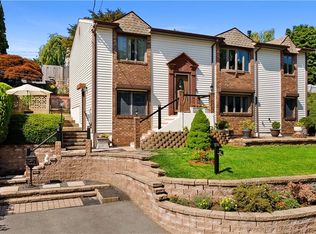 67 Curry Rd, Cranston, RI 02920